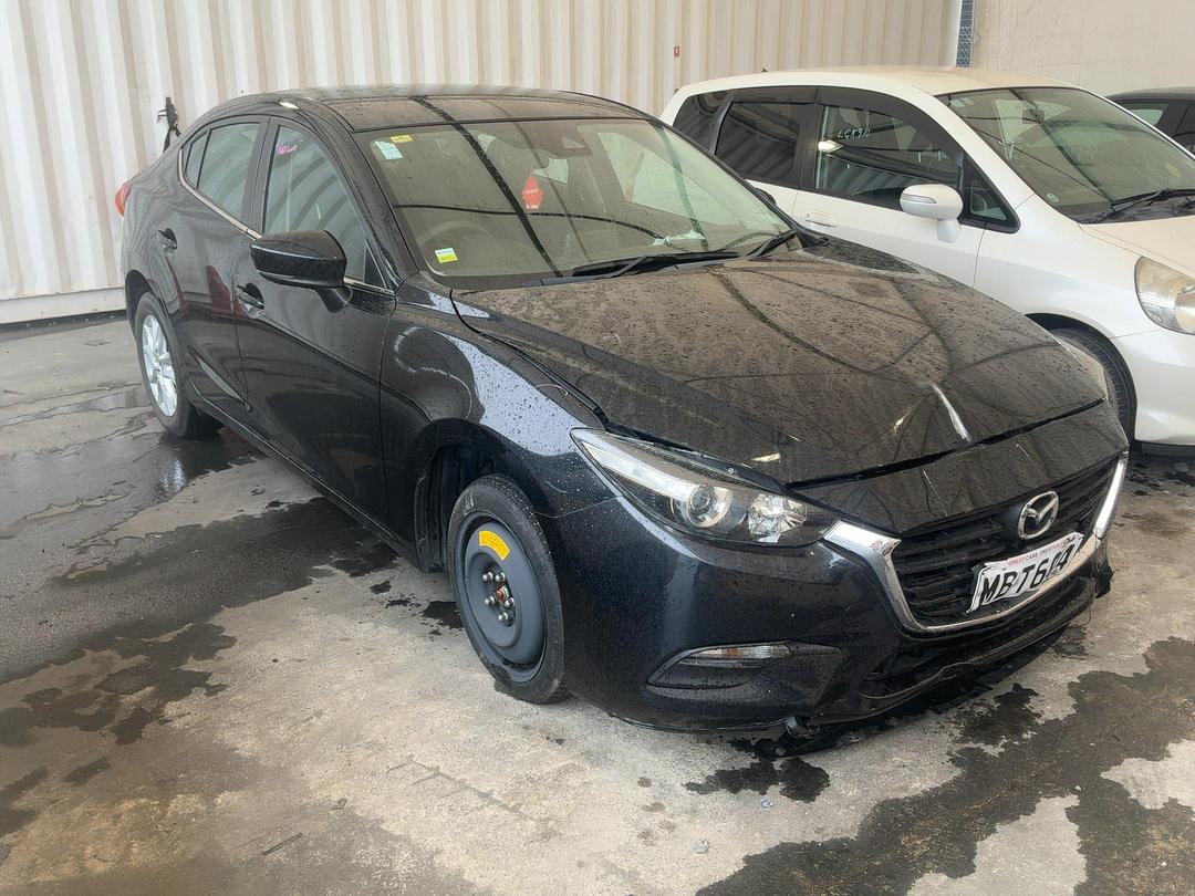 Photo '4' of Mazda Mazda3 GLX