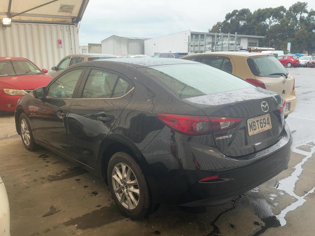 Photo '8' of Mazda Mazda3 GLX