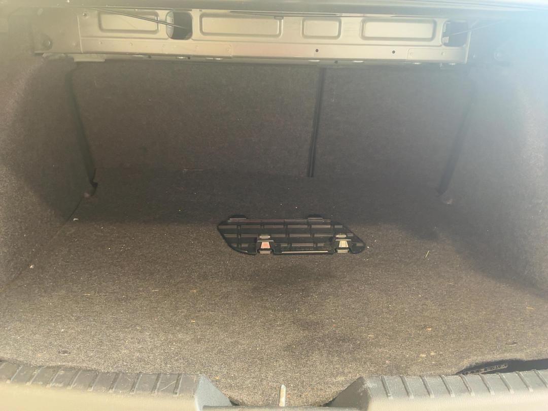 Photo '10' of Mazda Mazda3 GLX