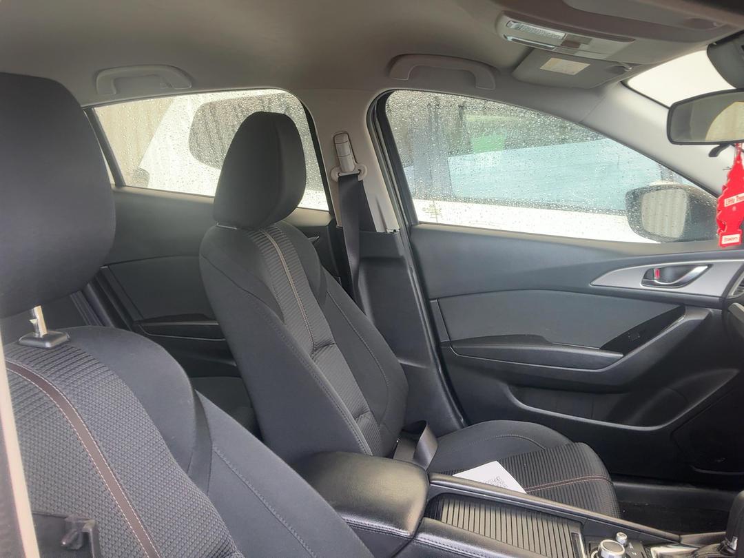 Photo '16' of Mazda Mazda3 GLX