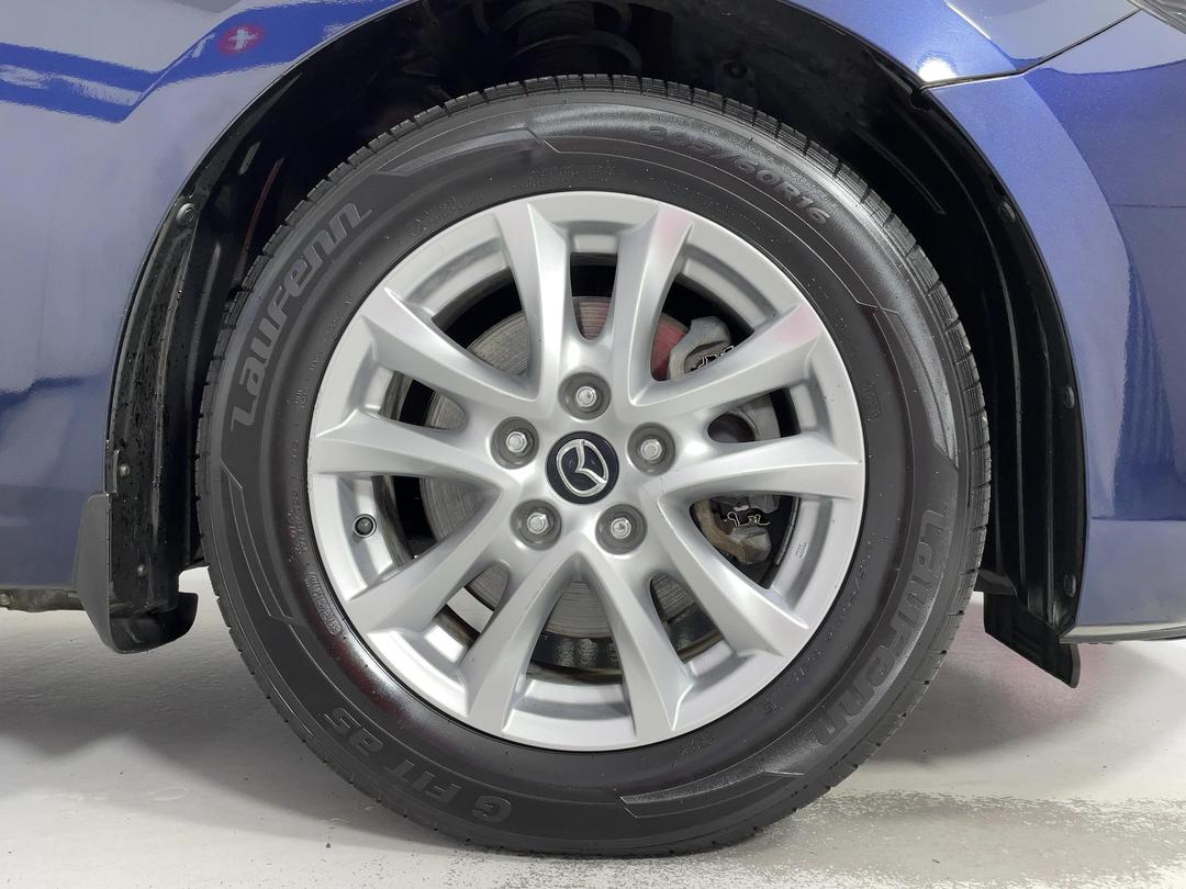 Photo '9' of Mazda Mazda3