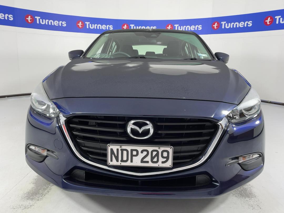 Photo '2' of Mazda Mazda3