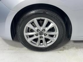 Photo '10' of Mazda Mazda3