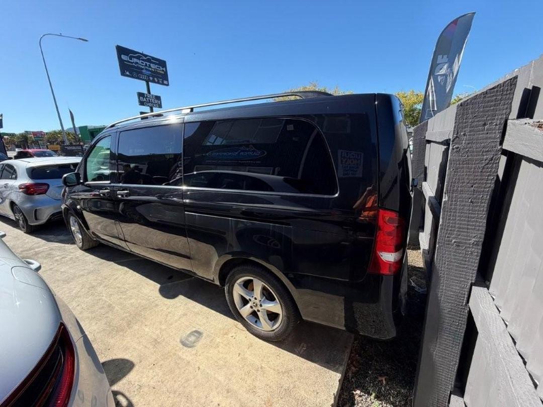 Photo '4' of Mercedes-Benz Vito 116EL Valente