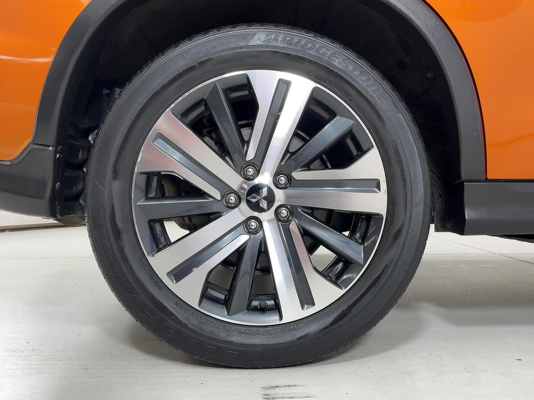 Photo '12' of Mitsubishi ASX