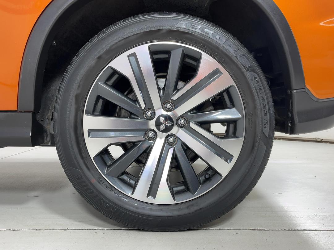 Photo '11' of Mitsubishi ASX