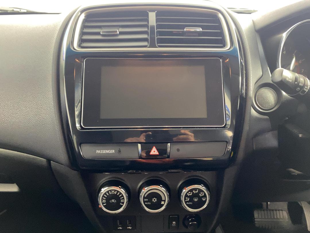 Photo '18' of Mitsubishi ASX