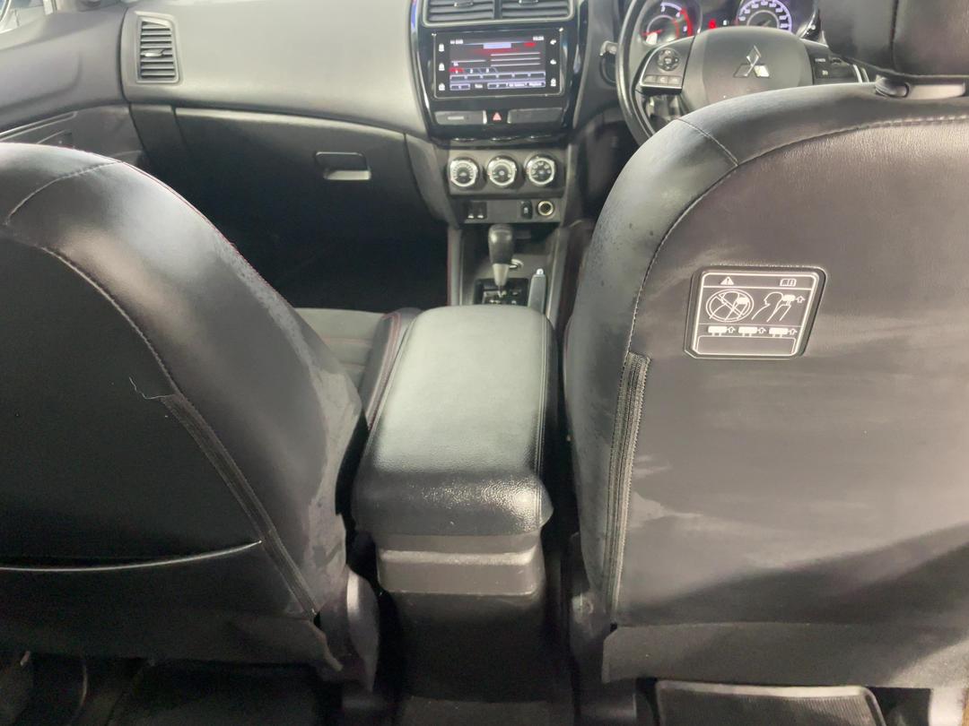 Photo '18' of Mitsubishi ASX
