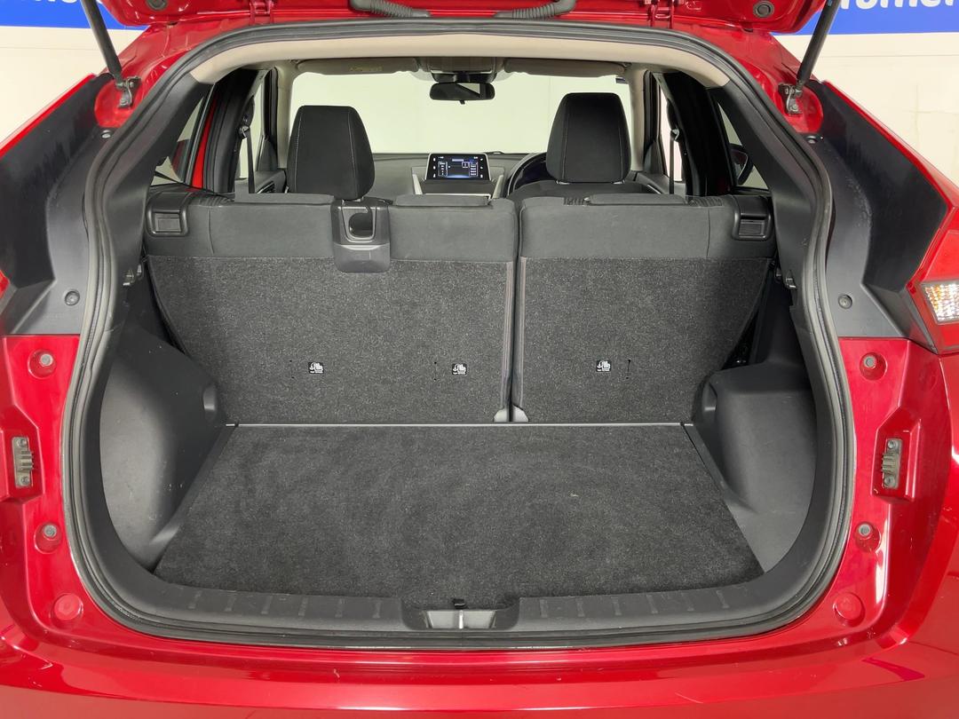 Photo '14' of Mitsubishi Eclipse Cross