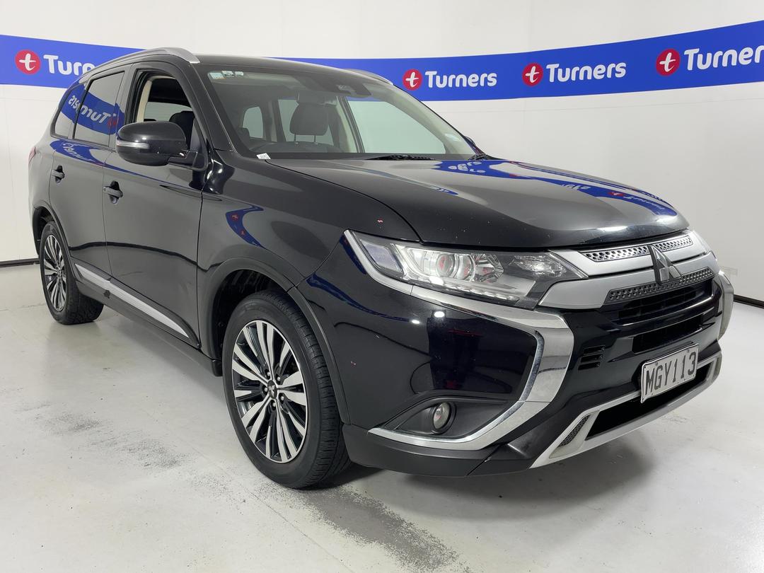 Photo '1' of Mitsubishi Outlander