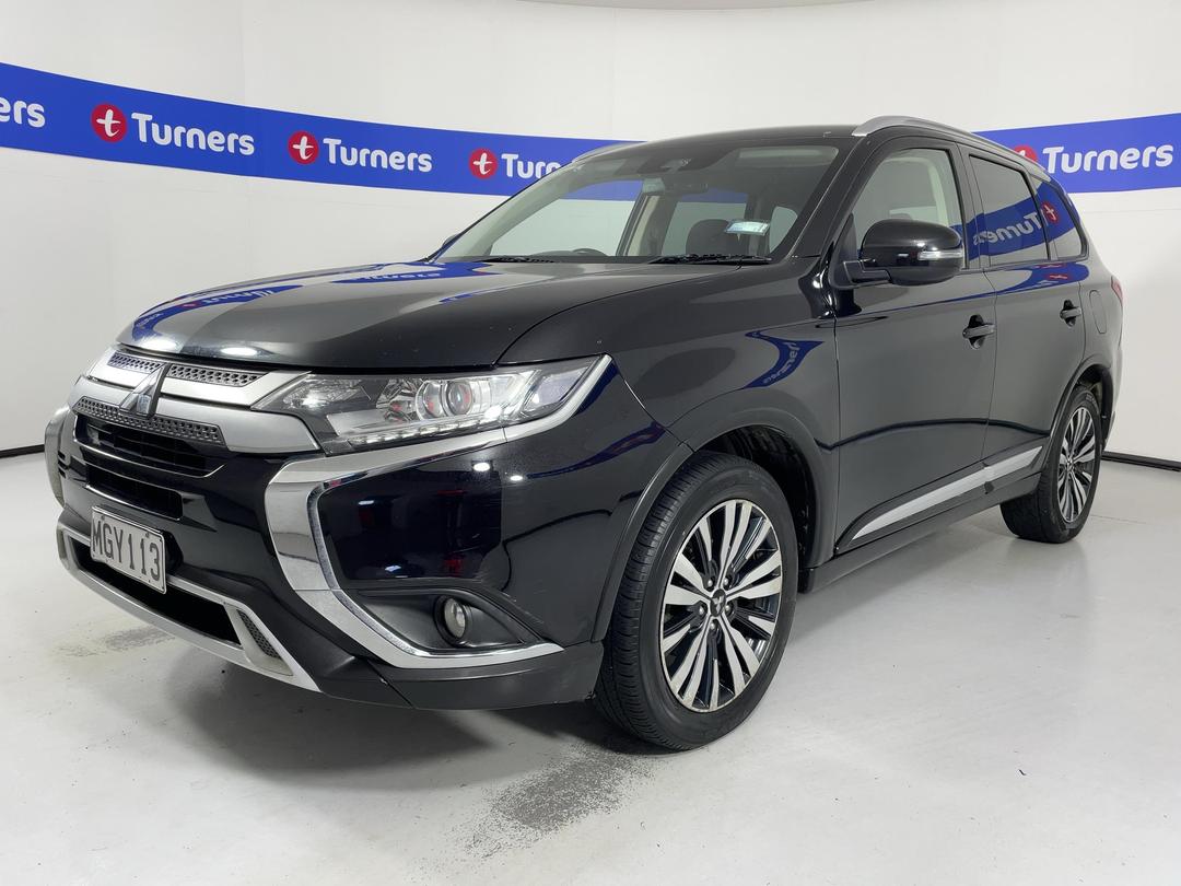 Photo '4' of Mitsubishi Outlander