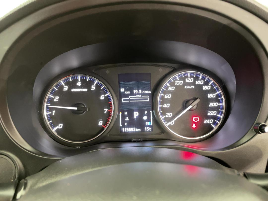 Photo '21' of Mitsubishi Outlander