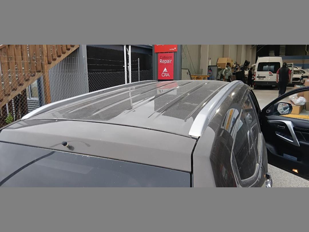 Photo '13' of Mitsubishi Pajero Sport VRX