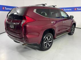 Photo '7' of Mitsubishi Pajero Sport
