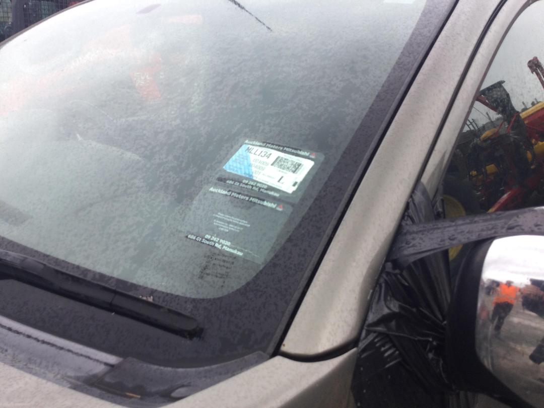 Photo '19' of Mitsubishi Triton DC Glxr 6MT