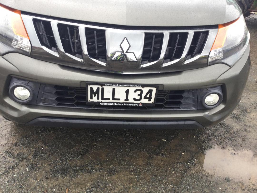 Photo '16' of Mitsubishi Triton DC Glxr 6MT