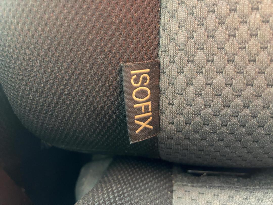 Photo '23' of Mitsubishi Triton