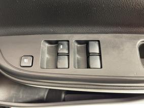 Photo '26' of Mitsubishi Triton