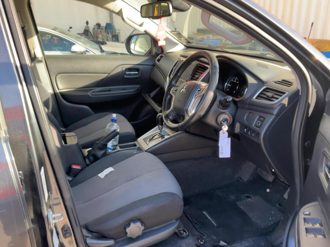 Photo '14' of Mitsubishi Triton DC Glxr 6AT Photo '14' of Mitsubishi Triton DC Glxr 6AT