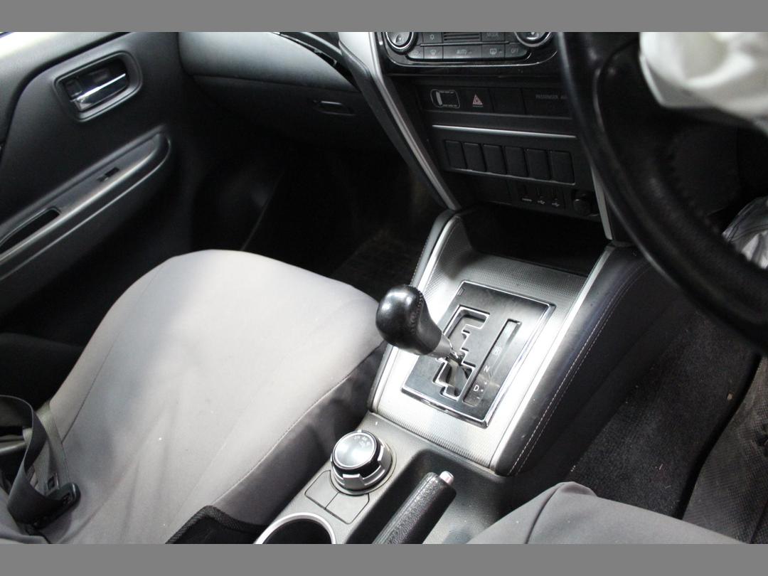 Photo '11' of Mitsubishi Triton DC Glxr 6AT Photo '11' of Mitsubishi Triton DC Glxr 6AT