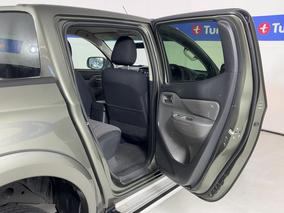 Photo '19' of Mitsubishi Triton