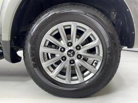 Photo '9' of Mitsubishi Triton