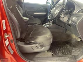 Photo '16' of Mitsubishi Triton