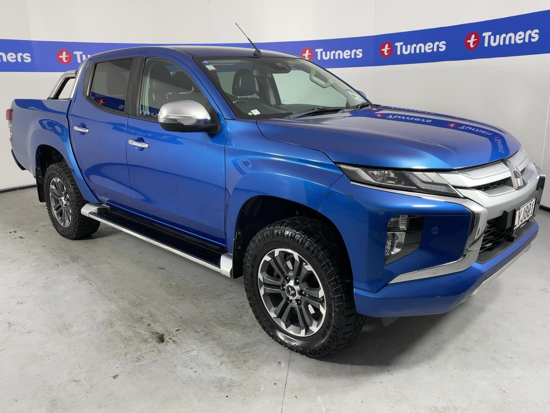 Photo '1' of Mitsubishi Triton
