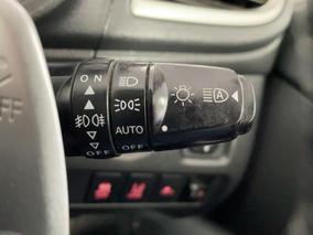 Photo '33' of Mitsubishi Triton