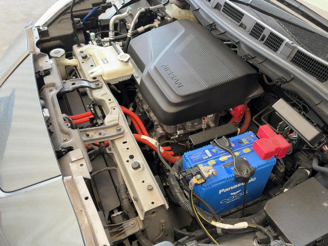 Photo '16' of Nissan Leaf Photo '16' of Nissan Leaf