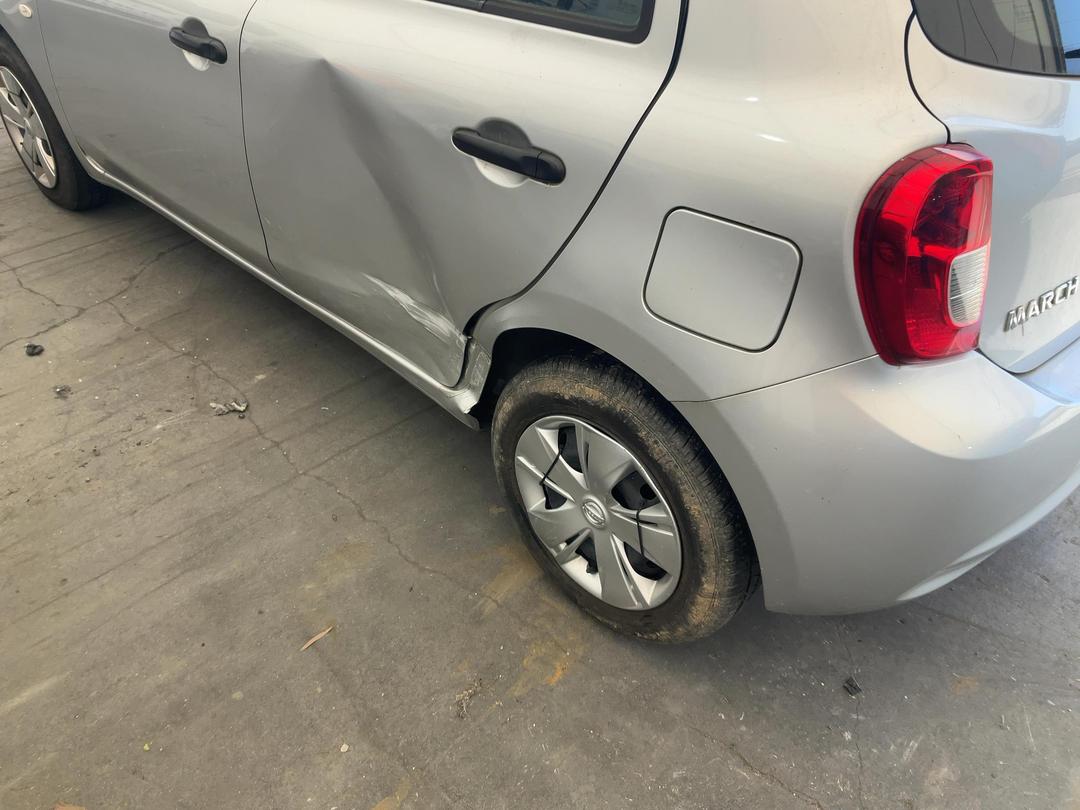 Photo '9' of Nissan March