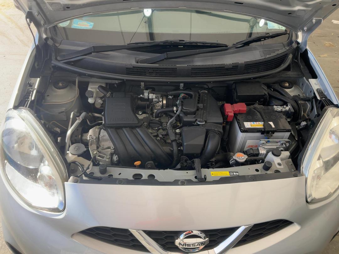 Photo '14' of Nissan March