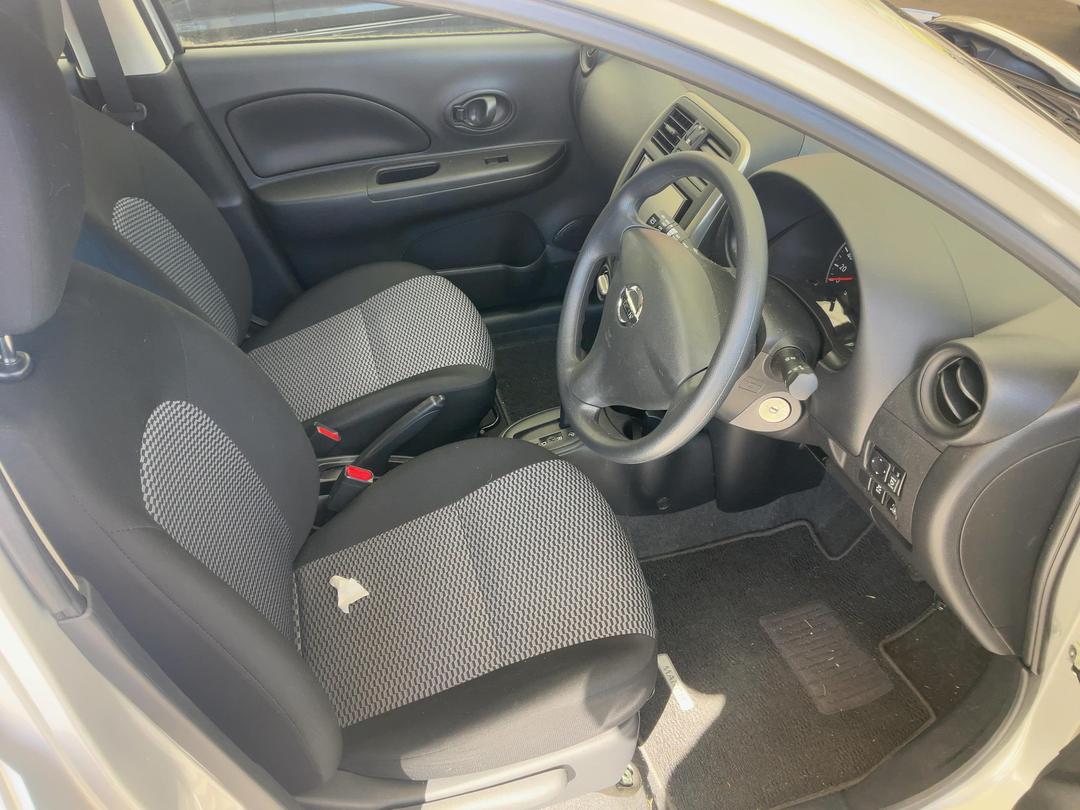 Photo '18' of Nissan March