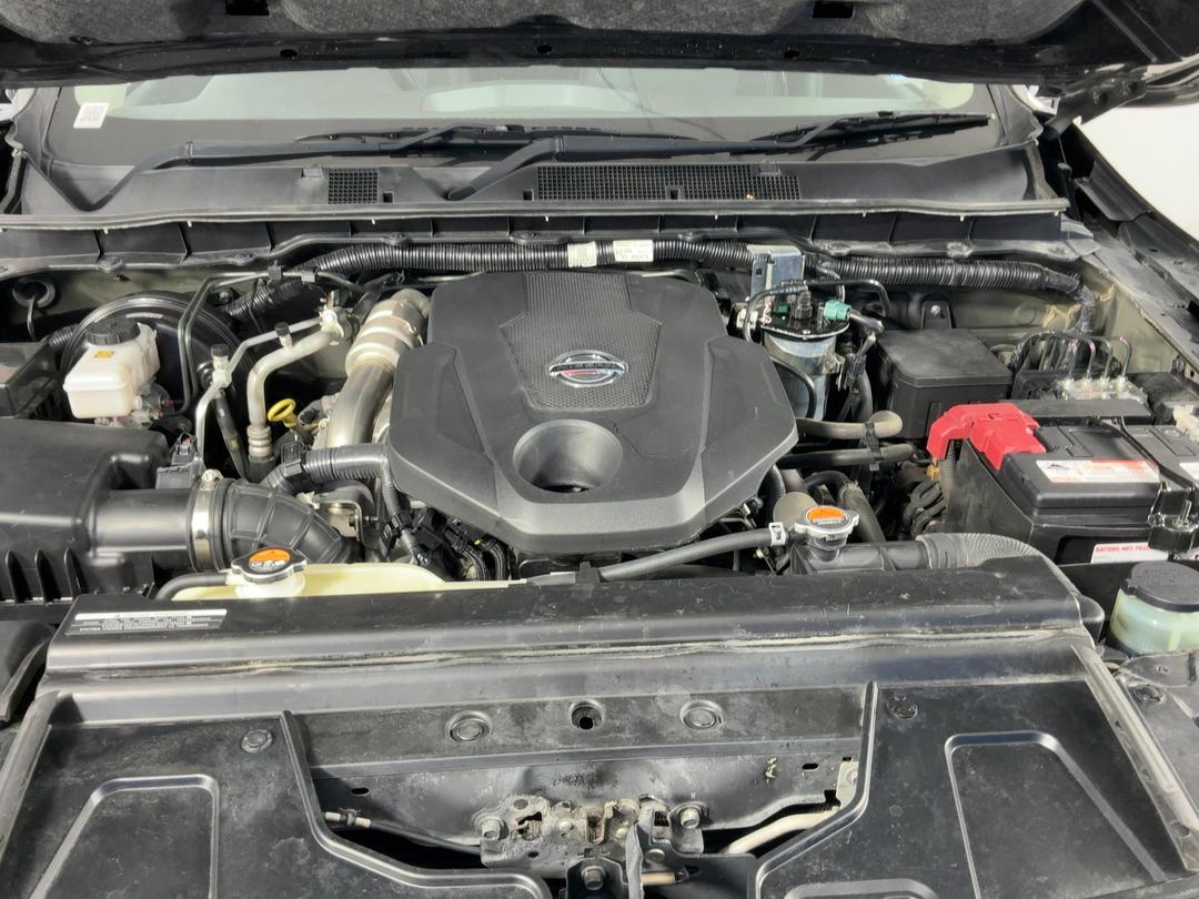 Photo '13' of Nissan Navara