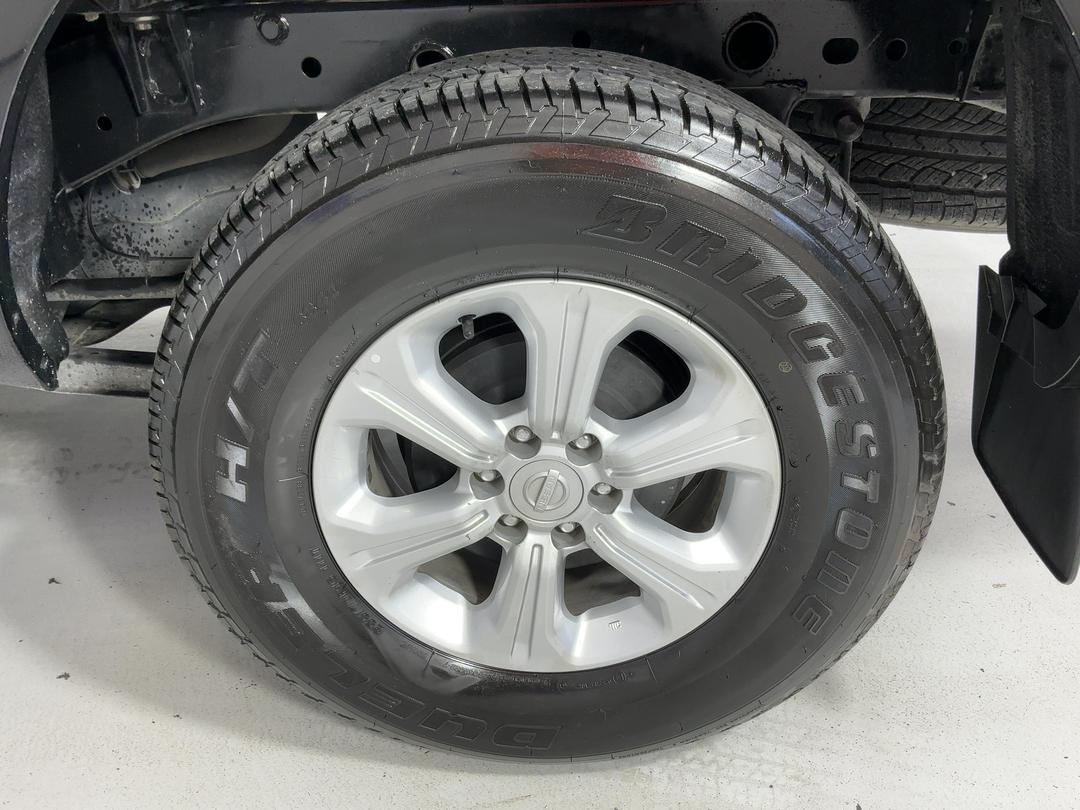 Photo '11' of Nissan Navara