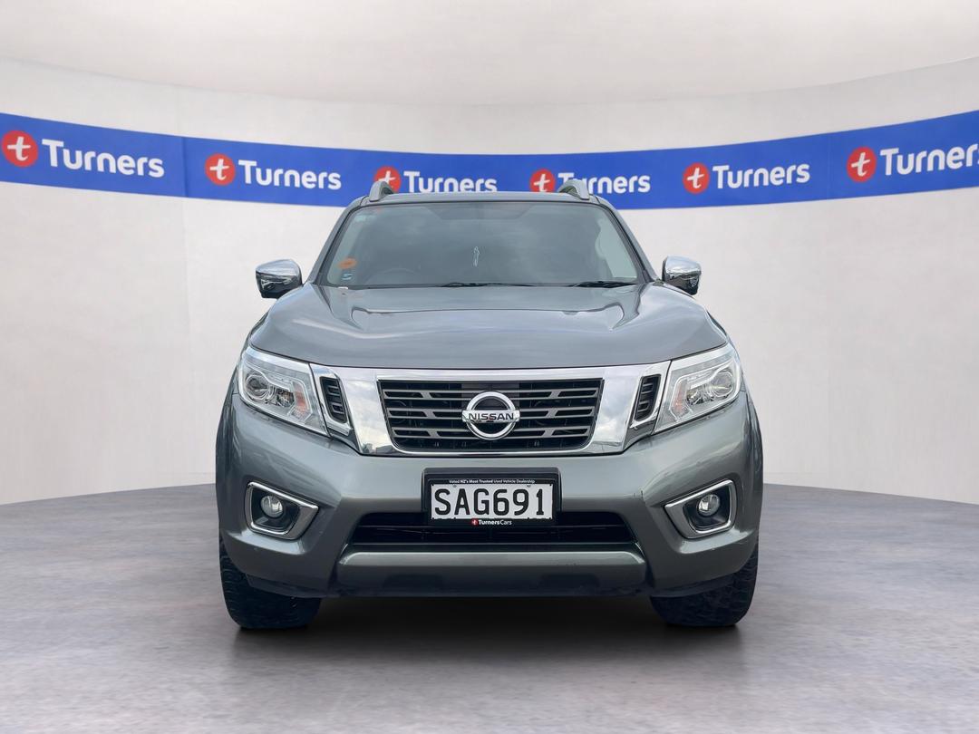 Photo '2' of Nissan Navara