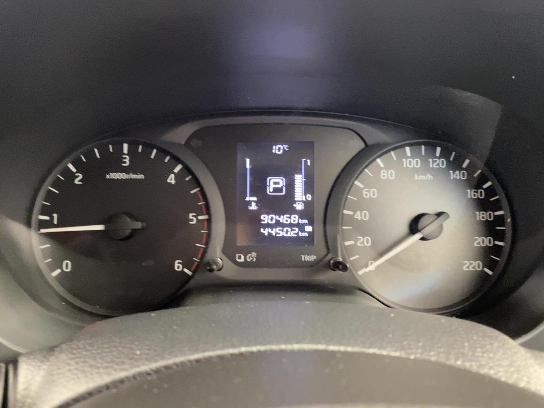 Photo '20' of Nissan Navara