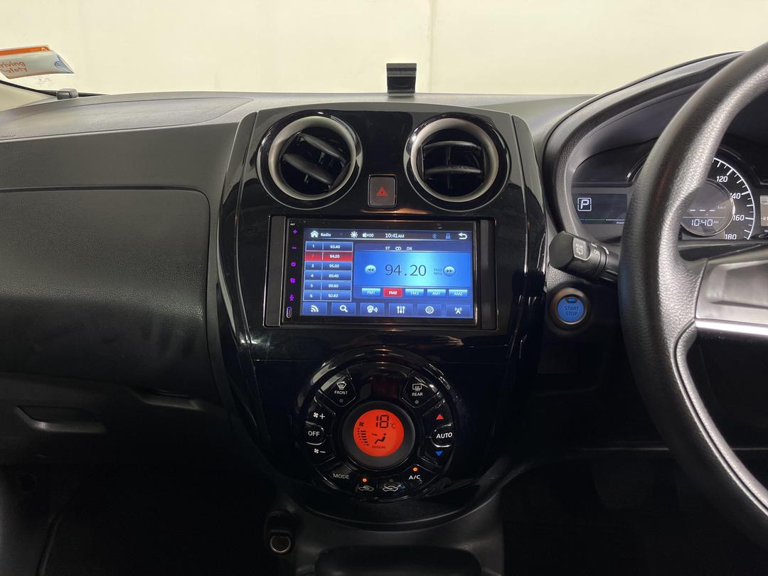 Photo '18' of Nissan Note