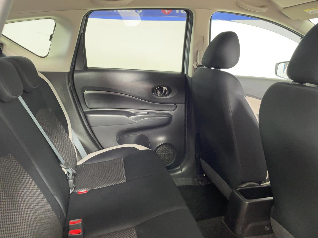 Photo '20' of Nissan Note