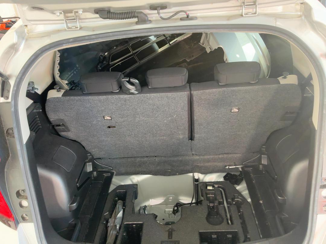 Photo '24' of Nissan Note Photo '24' of Nissan Note