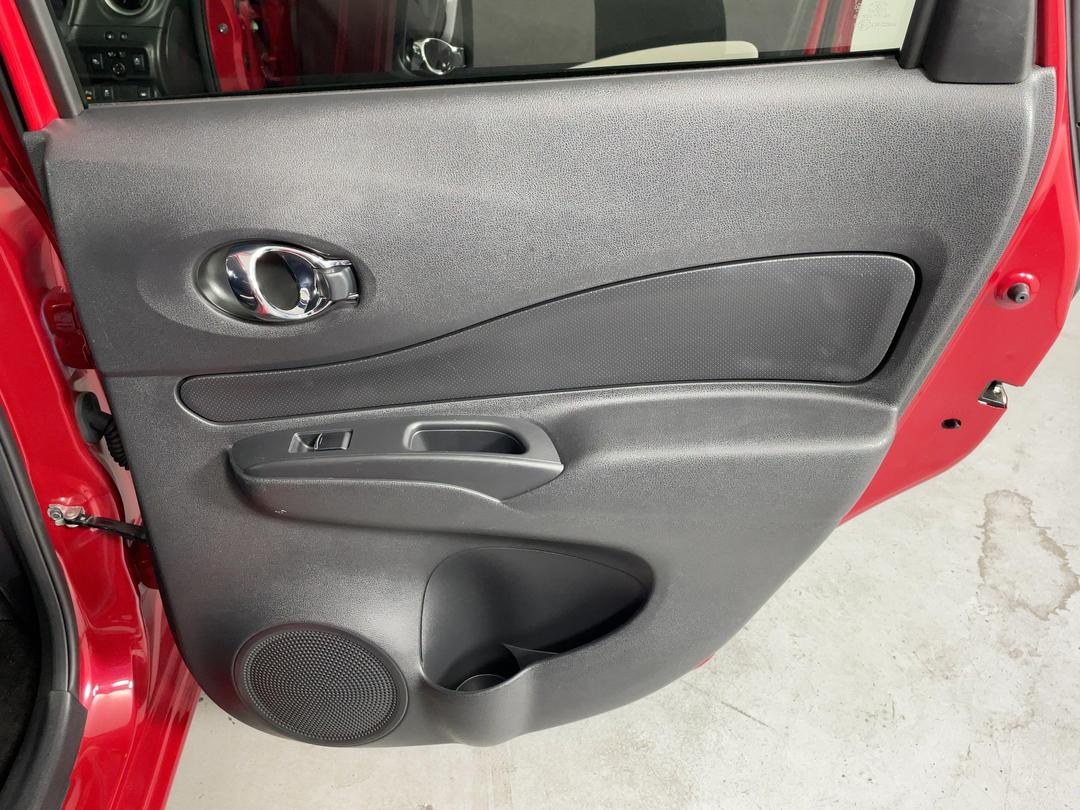 Photo '19' of Nissan Note