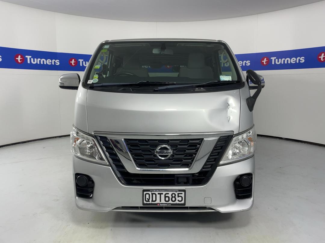 Photo '2' of Nissan NV350