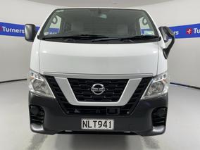 Photo '2' of Nissan NV350