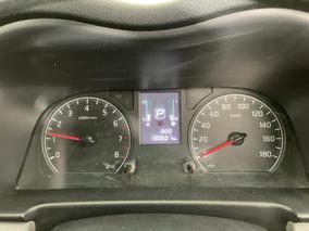 Photo '21' of Nissan NV350