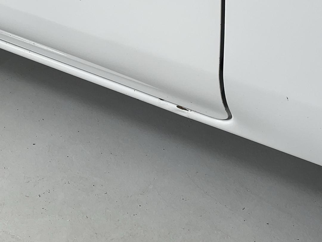 Photo '26' of Nissan NV350