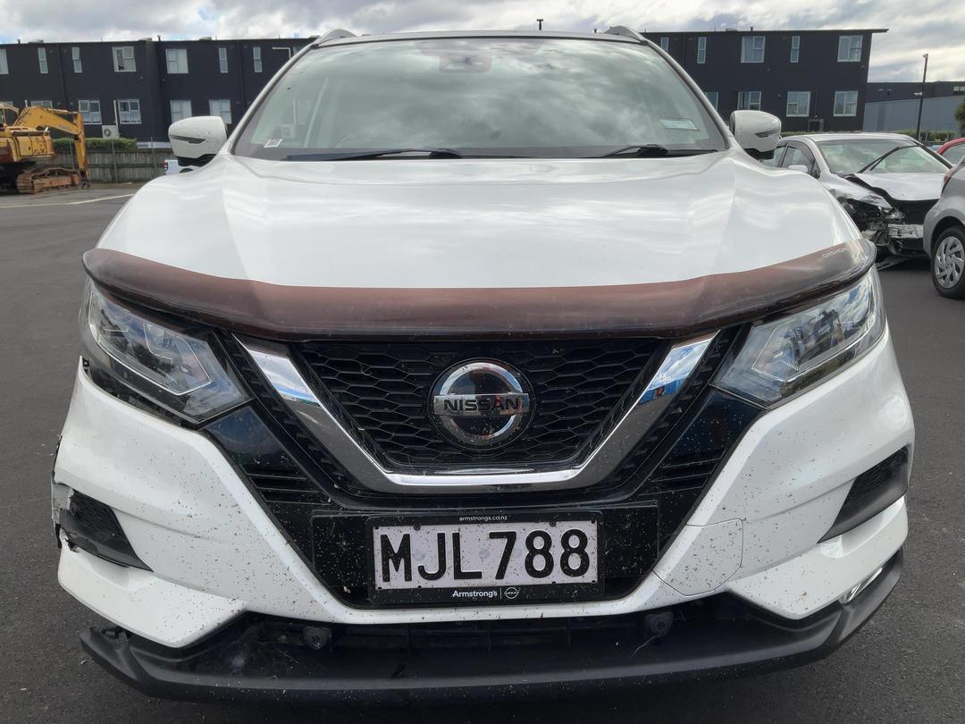 Photo '5' of Nissan Qashqai ST-L