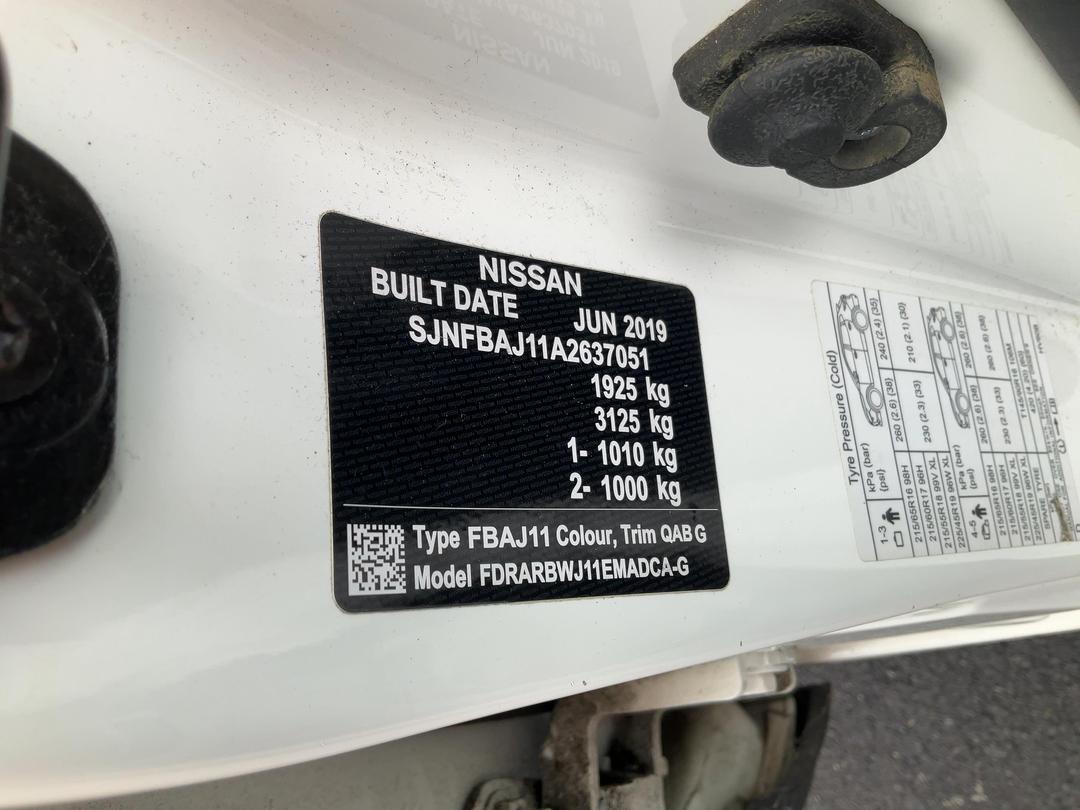 Photo '15' of Nissan Qashqai ST-L