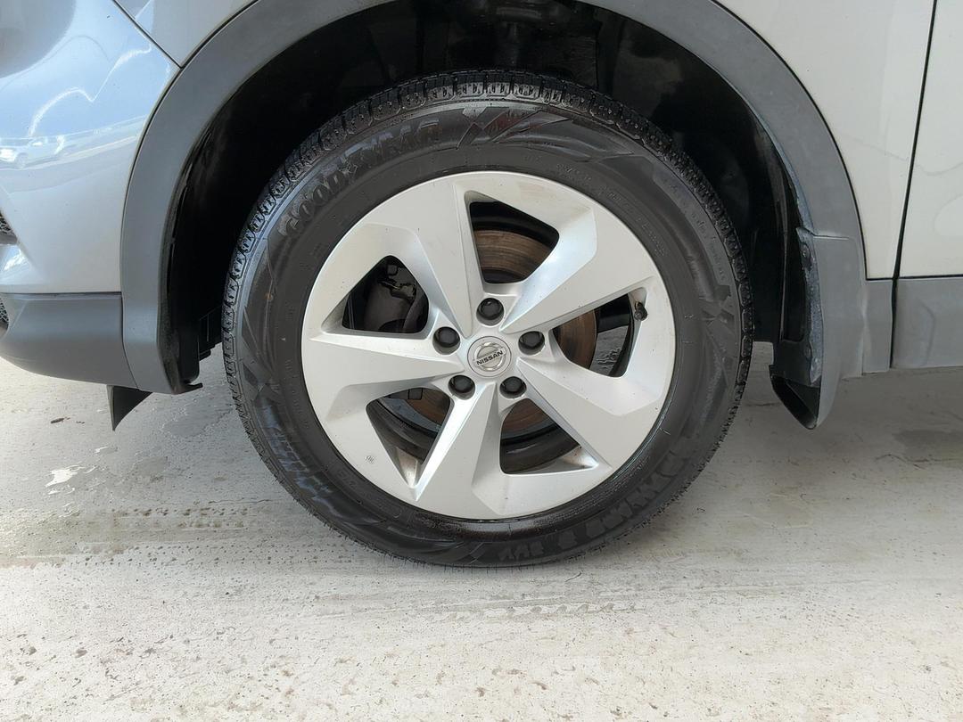 Photo '10' of Nissan Qashqai