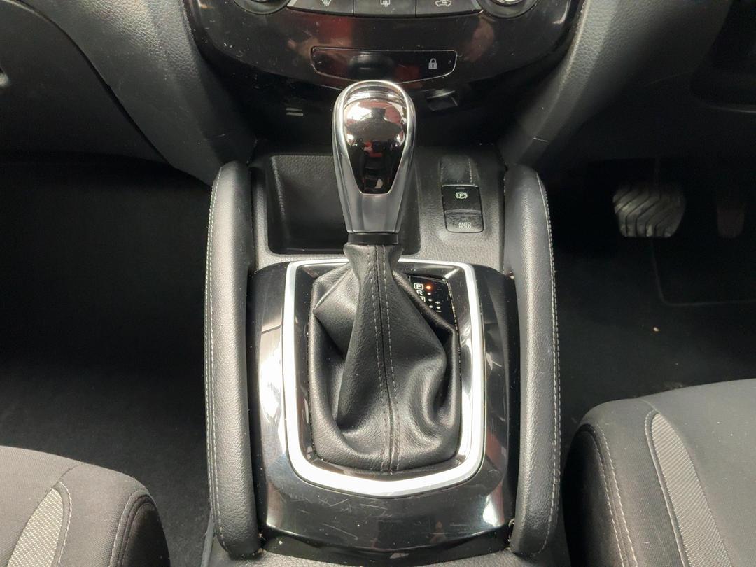 Photo '23' of Nissan Qashqai