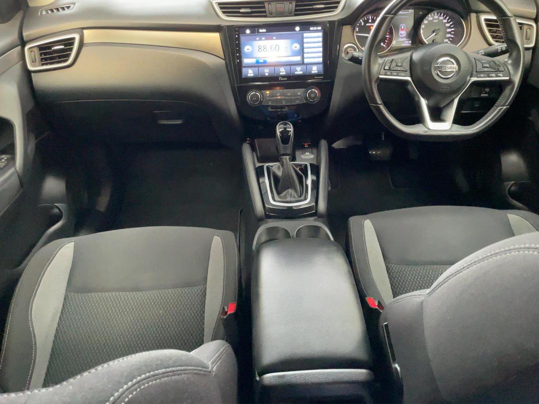 Photo '18' of Nissan Qashqai